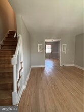 Building Photo - 3910 Rokeby Rd