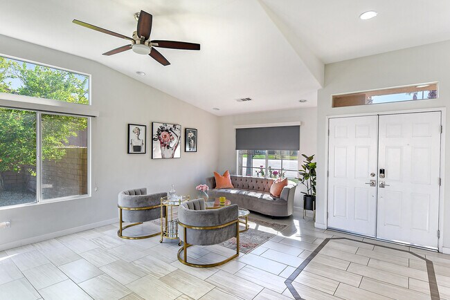 Foto del edificio - 78890 Morning Star Way