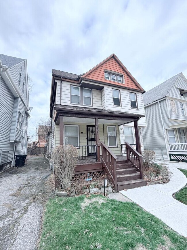 Building Photo - 6407 Dibble Ave