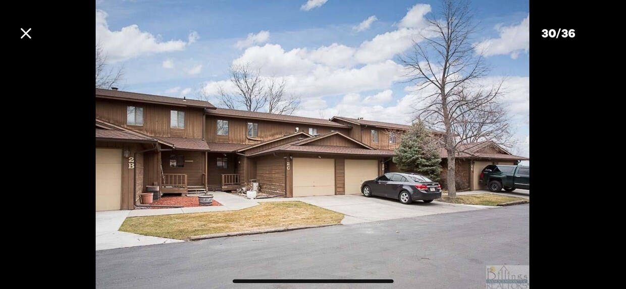 Primary Photo - 3400 Canyon Dr
