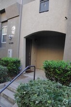 Building Photo - 672 Kellogg St
