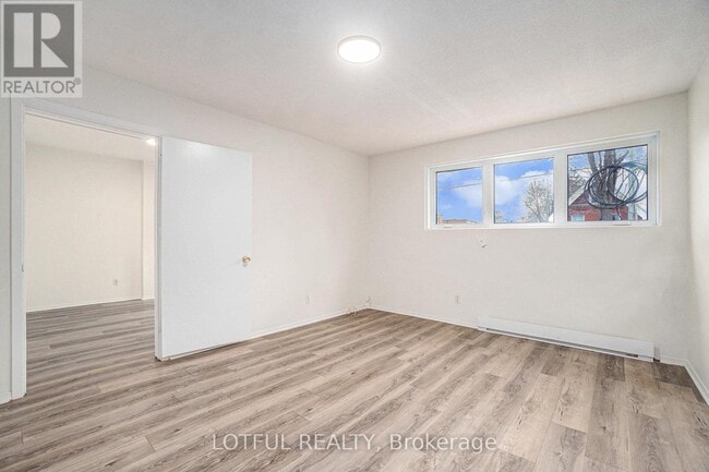 Photo du bâtiment - 185 McArthur Ave.