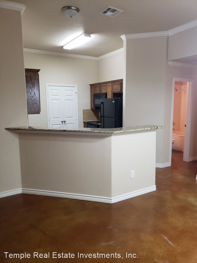 Building Photo - 502-526 Pepper Spring Ct
