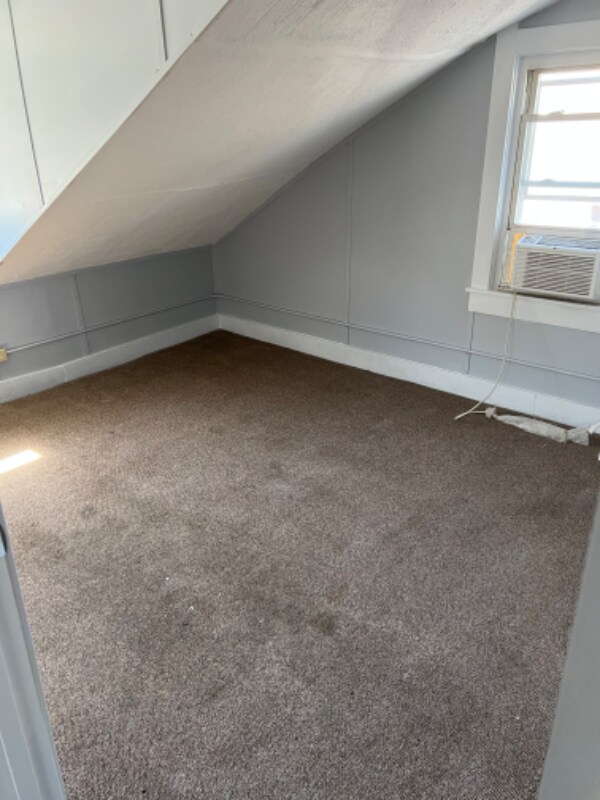 3533 River Park Dr, Louisville, KY 40211 House Rental in Louisville