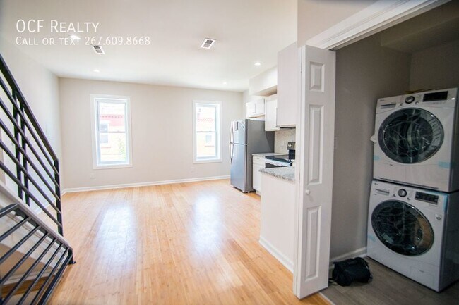 Foto del edificio - 2428 Sharswood St