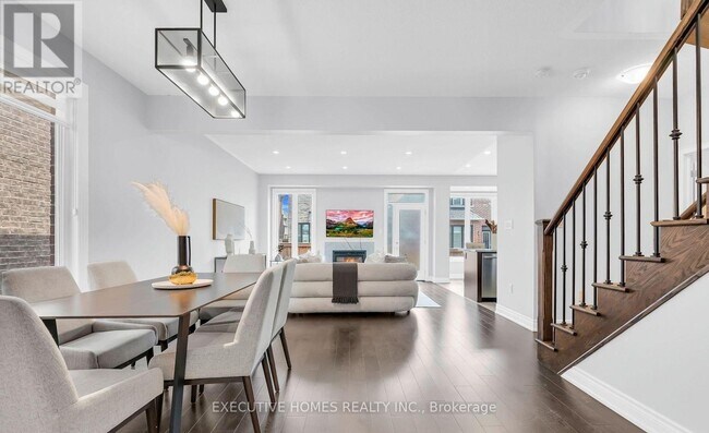 Photo du bâtiment - 1221 Raspberry Ter