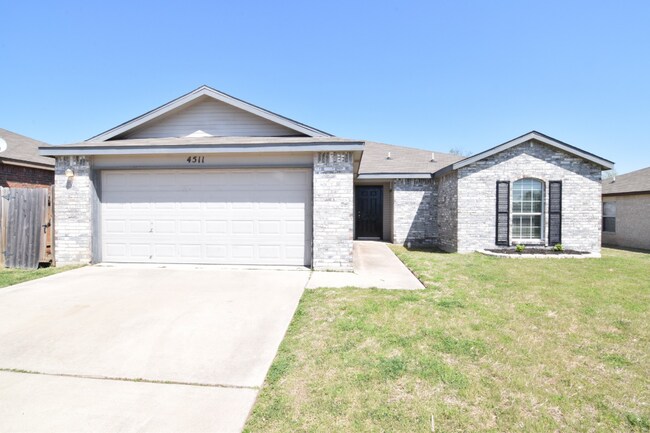 Building Photo - 4511 Hank Dr
