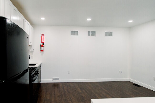 Cocina y sala de estar - 516 S 8th St