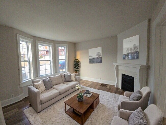 Foto del edificio - 310 N C St