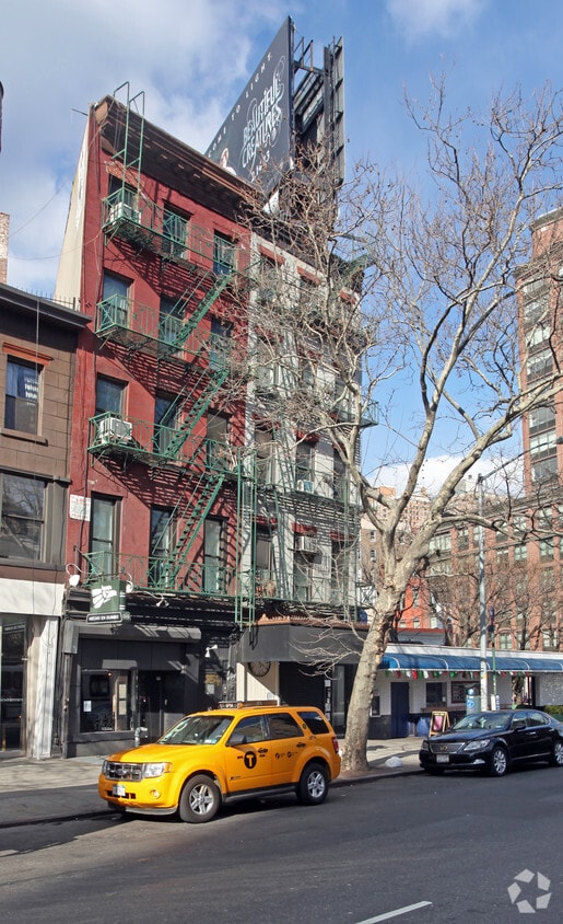Building Photo - 356 Bowery