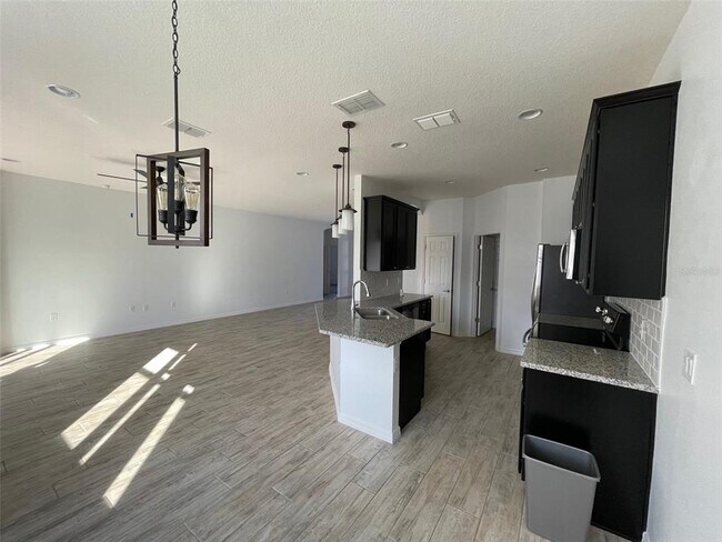 Foto del edificio - 3312 Wolf Run Rd