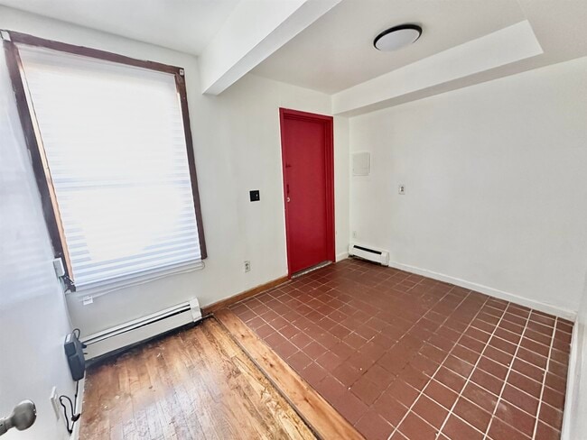 Foto del edificio - 10 JEWETT Ave