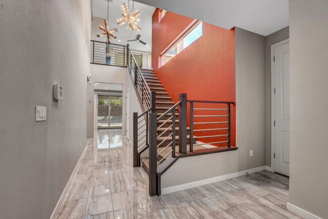 Building Photo - 6005 Andezano Dr