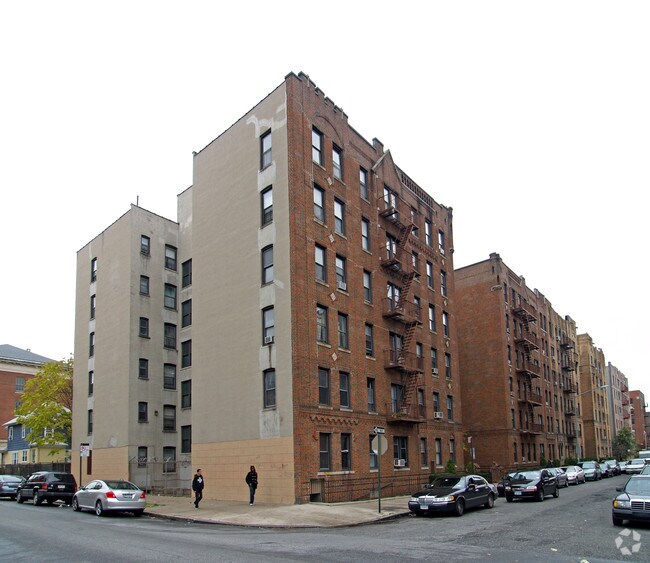 724 E 27th St, Brooklyn, NY 11210 Apartments Brooklyn, NY