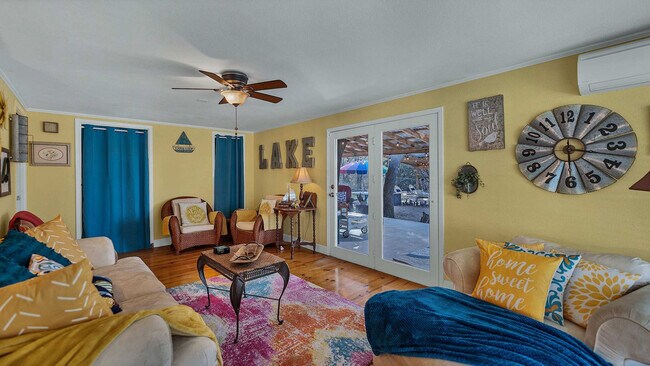 Foto del edificio - 316 Jacobs Creek Park Rd