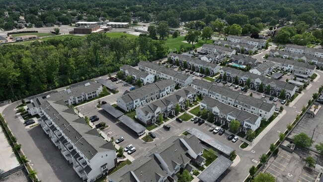 3D Exterior - Midtown Pointe Apartments