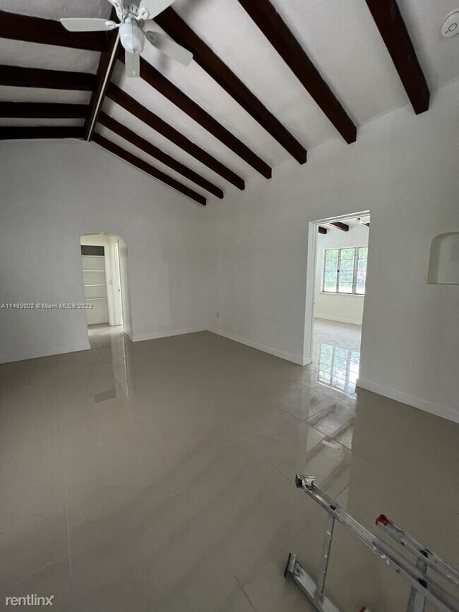Building Photo - 3 br, 2 bath House - 1191 NE 149th St