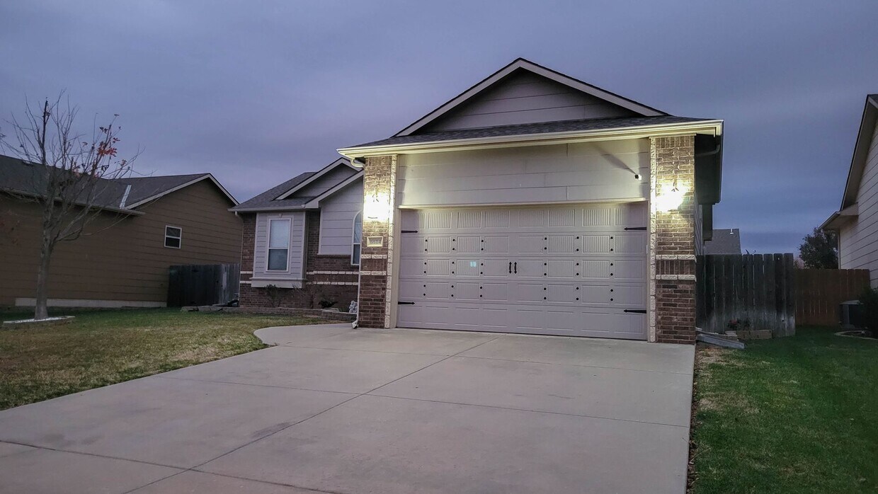 Foto principal - 6614 N Upchurch