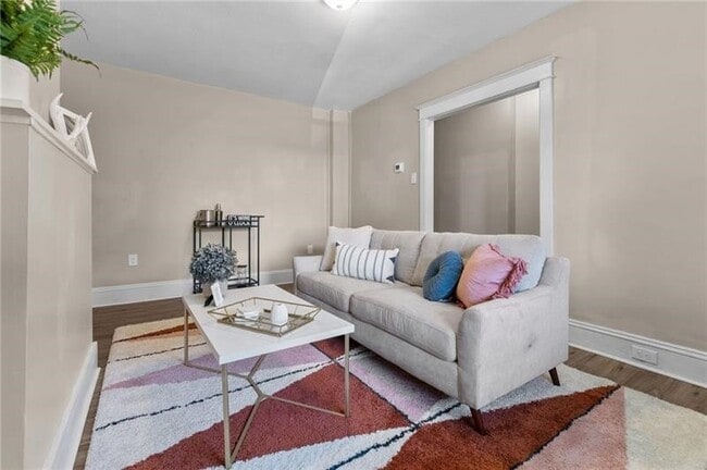 Photo - 6517 Dean St House