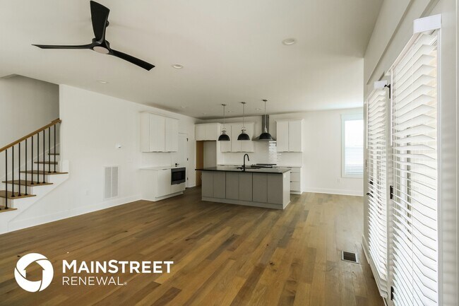 Foto del edificio - 1811 Seminary St