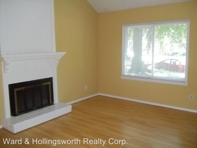 Building Photo - 2 br, 2.5 bath House - 725 Garfield Avenue