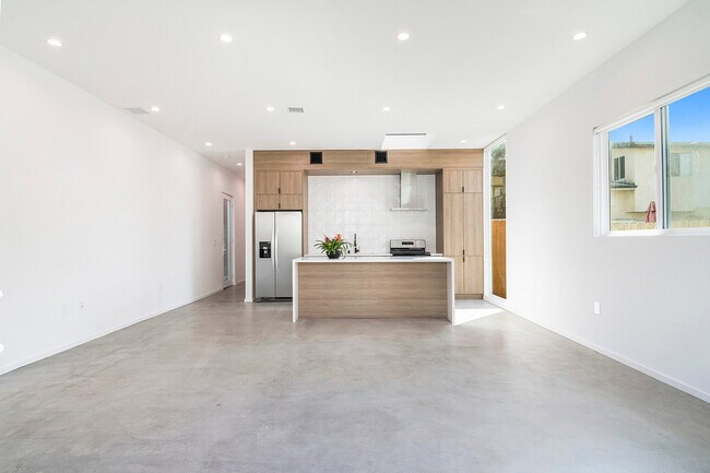 Foto del edificio - 4610 Franklin Ave