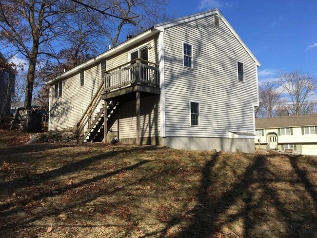 Building Photo - 41 Blueberry Hill Rd