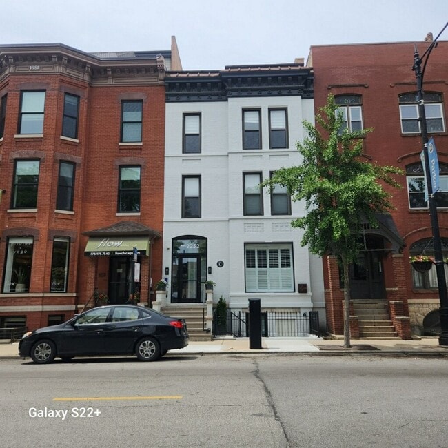 Photo - 2252 N Clark St Apartment