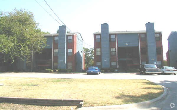Foto del edificio - 2361-2367 Little Pocket Rd
