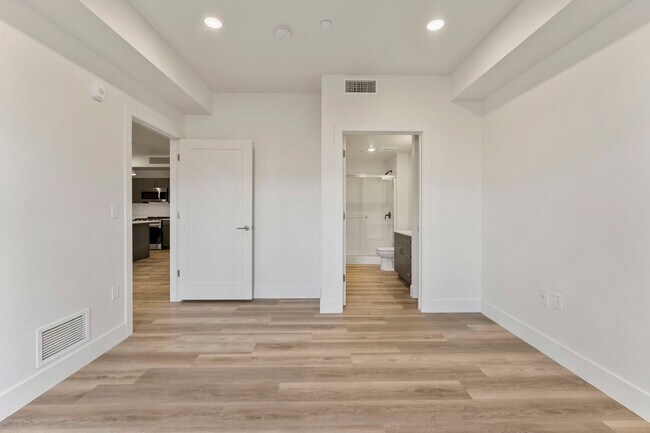 Foto del edificio - Brand New Modern Apartments at Ascesa
