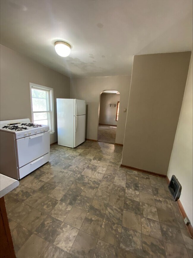 Foto del edificio - 217 2nd St NE