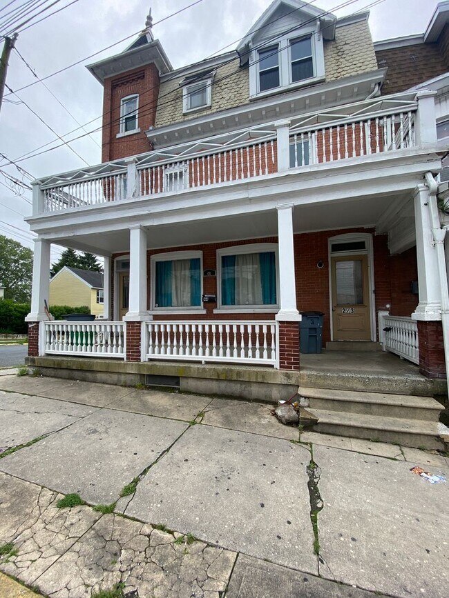 Building Photo - 44 S Carlisle St