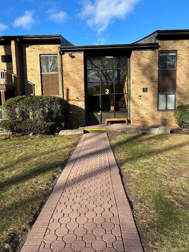 Foto del edificio - 3 Charles Ln