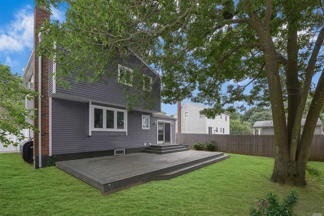 Building Photo - 174 Lexington Rd