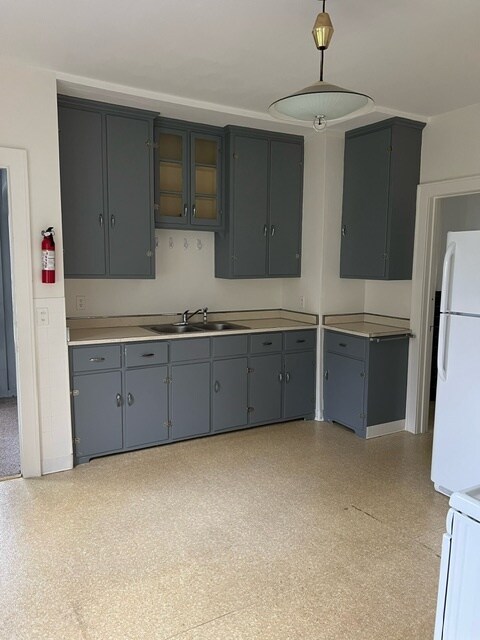 Foto del edificio - 1411 Fincke Ave