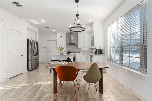 Foto del edificio - 610 Cobblestone Ln