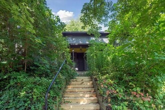 Building Photo - 713 N 5th Ave