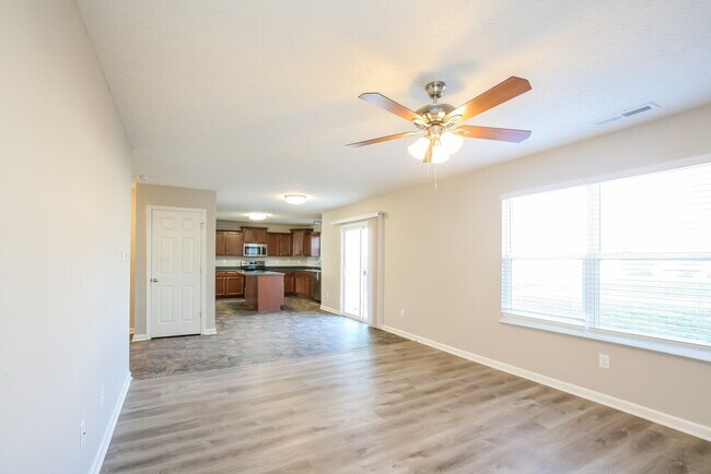 Foto del edificio - 2571 Apple Tree Ln