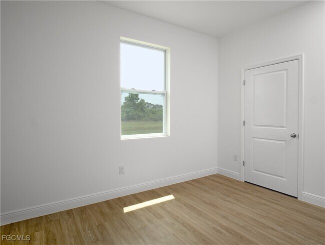 Foto del edificio - 6204 Forest Ct