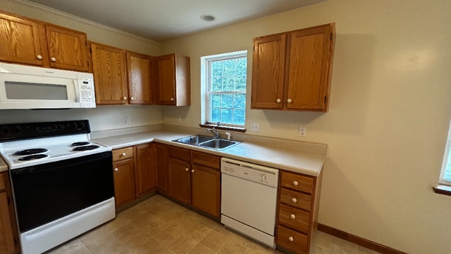 Building Photo - 4351 Angela Ct