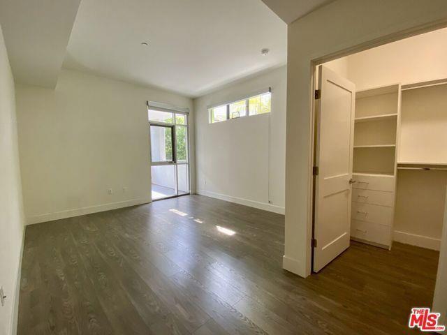 Foto del edificio - 1232 Kings Rd