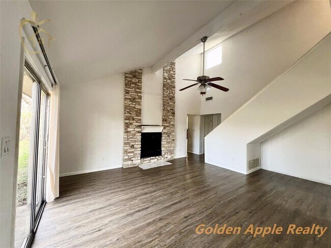 Foto del edificio - 4904 Cabob St