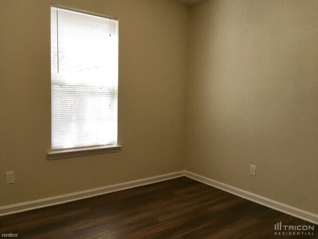 Foto del edificio - 10404 Hyndman Ct