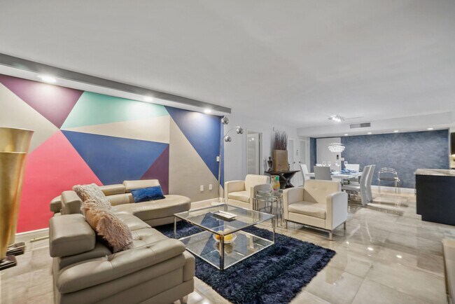 Building Photo - 3546 S Ocean Blvd