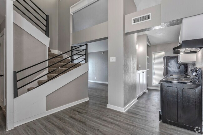 2HAB, 2BA - 1059 ft² B2T - Comedor/cocina - Maverick Oak Lawn Townhomes