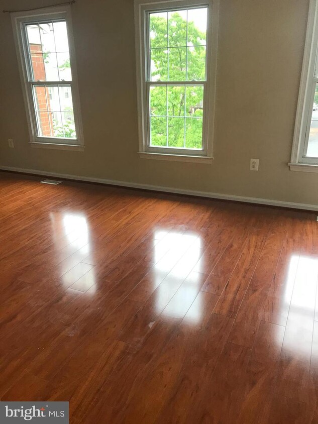 Foto principal - 12204 Apple Orchard Ct