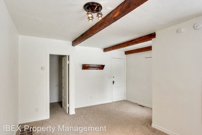 Foto del edificio - 1 br, 1 bath House - 431 West 4th Street