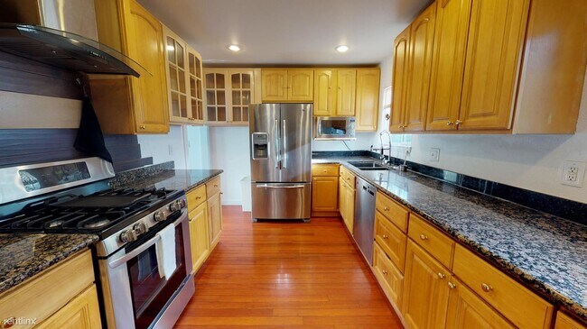 Building Photo - 1 br, 1 bath House - 3012 S Bradford St Pr...