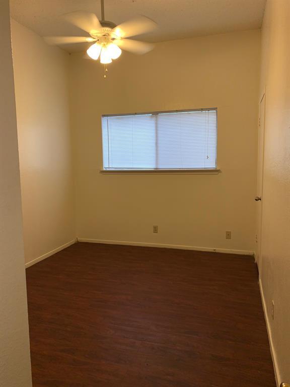 Building Photo - 4608 Bennett Ave
