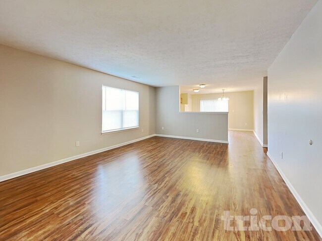 Foto del edificio - 7335 Mosaic Dr